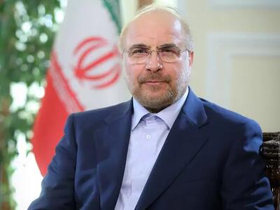 عکس استقبال گرم پزشکیان از قالیباف در نهاد ریاست جمهوری