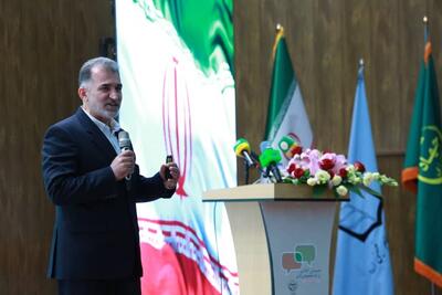 دکتر نصراللهی : محیط و قواعد بازی رسانه‌ای عوض شده /ادامه مسیر قبلی به  تشدید بحران منجر می شود