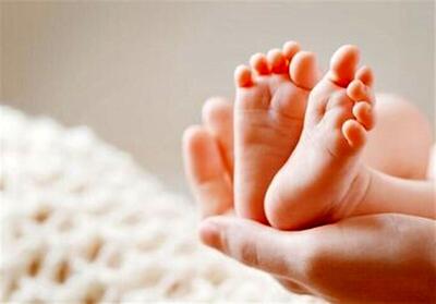 این زن در یک وضعیت عجیب بچه‌دار شد