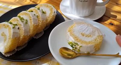 طرز تهیه رولت ۳ سوته نرم و خوشمزه ، بدون فر و ترازو!