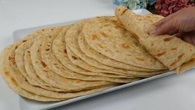 طرز تهیه نان نازک صبحانه در ماهیتابه / فقط با آرد و آب