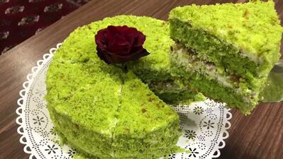 طرز تهیه کیک اسفناج خانگی