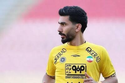 رضا شکاری با  فالو  کردن پیج پرسپولیس، انتقالش را تایید کرد؛ چهارمین خرید تابستانی سرخ‌ها در راه! +عکس