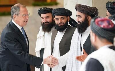 روزنامه اصولگرا: روابط دیپلماتیک طالبان و روسیه چرا عاشقانه شده؟!