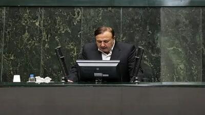 نحوه نمایش مراسم جشن قهرمانی باشگاه تراکتور از رسانه ملی جلوه‌ای از بدسلیقگی بود