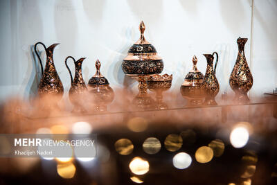نمایش آثار هنرمندان صنایع‌دستی در محوطه باستانی هگمتانه آغاز شد