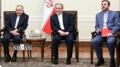 گفت‌وگوهای ایران و تروئیکای اروپایی در ایستگاه استانبول
