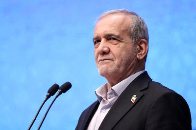 پزشکیان: شهید رئیسی تمام تلاش خود را با عشق می‌کرد
