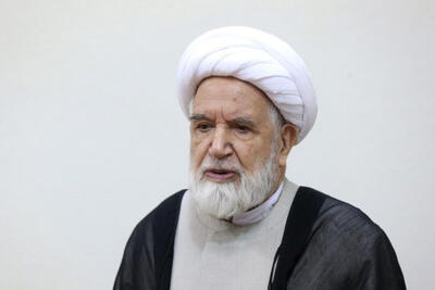 مهدی کروبی پس از بستری کوتاه‌مدت از بیمارستان ترخیص شد