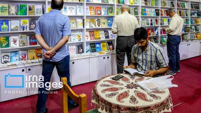 تمدید نمایشگاه کتاب خرم‌آباد تا ۲ خرداد