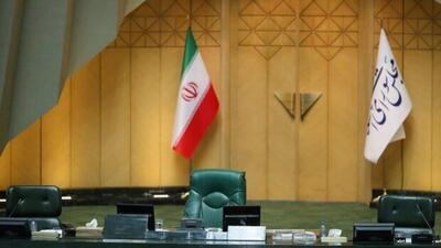 عضو فراکسیون انقلاب مجلس: هنوز نامزدی به عنوان رقیب آقای قالیباف به صحنه نیامده است