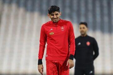 چراغ سبز ستاره تراکتور به درویش و پرسپولیس