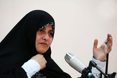 تابناک: جمیله علم‌الهدی «فحشا» را تهدیدی جدی خواند؛ منتقدان می‌پرسند فقر را چه می‌کنید؟