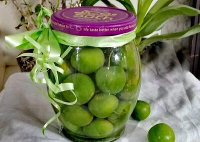 دستور تهیه شور گوجه سبز؛ طعمی ترش و بهاری