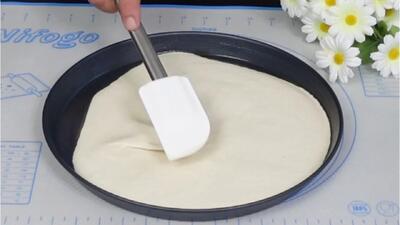 طرز تهیه خمیر پیتزا بدون نیاز به ورز دادن / دستور پخت پیتزا در ماهیتابه