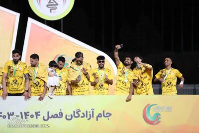 گزارش تصویری| طعم شیرین بازگشت با چاشنی قهرمانی