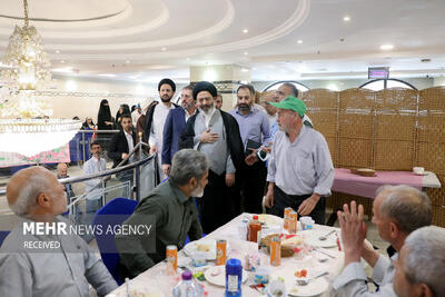 بازدید سرزده سرپرست حجاج ایرانی از هتل جراند حیات