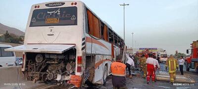 ۱۸ مصدوم و یک فوتی در پی واژگونی اتوبوس در آزادراه تهران به کرج