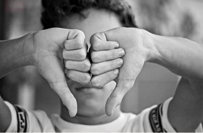 رفتار اجتنابی چیست و چگونه به ما آسیب می زند؟