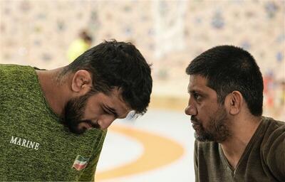 دبیر: تا آخرین لحظه منتظر اعلام آمادگی حسن یزدانی می‌مانیم/ کشتی پلوخوری ندارد - پارس فوتبال
