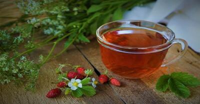 روش صحیح تهیه دمنوش برگ توت سفید