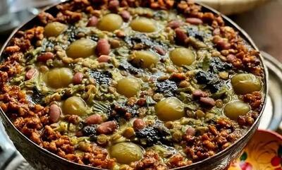 طرز تهیه آش گوجه‌سبز