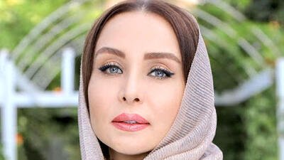 عکس های دکوراسیون مجلل و رویایی خانه حدیث فولادوند / خانه ای مثل نقاشی عاشقانه /  مبلمان شیک ، مجسمه های گچی، گل دیفن باخیا و کاج مطبق، دیوار های آجری !