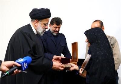 روایت گُلی‌‌خانم و رئیس‌جمهوری که قول مردانه داد/ وعده صادق - تسنیم