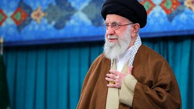 نقش رهبری در اقتصاد/ آیا رهبر انقلاب در اقتصاد ایران مداخله می‌کنند؟