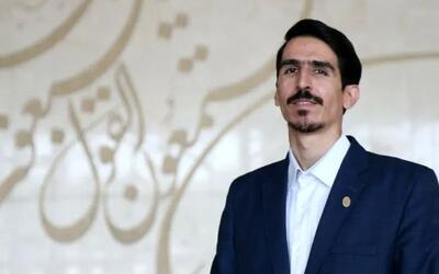 نماینده مجلس مدعی شد : شمخانی و خانواده‌اش متهم به کاسبی تحریم هستند؛ این کشتی‌ها و مالکیت‌ها از کجا آمده؟ ؛