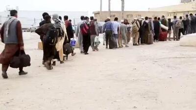روزنامه اصولگرا: مهاجران افغانستانی در کمپ‌های اخراج؛ پایان کرامت انسانی!