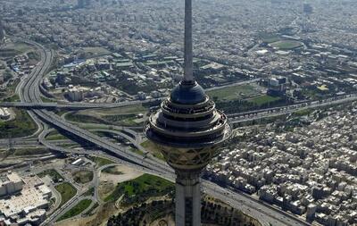 چه لزومی دارد خودروسازان بزرگ در حریم تهران به توسعه بپردازند؟