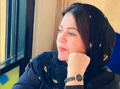 خبر روز | زیبایی و جذابیت خیره کننده گیتی قاسمی بازیگر جوکر در ۴۸ سالگی | گلی شی