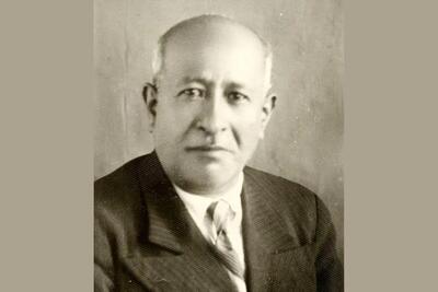 آغاز به کار مرد طنزپرداز