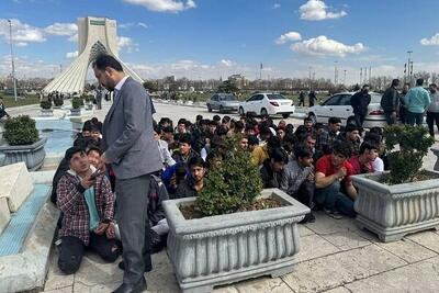 دولت در ساماندهی اتباع غیرمجاز انقلابی عمل کند/ با رجزخوانی نمی‌توان مشکل اتباع را حل کرد
