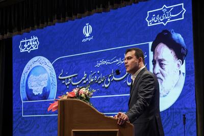 افشین: تجلیل از استادان برجسته، تجلیل از عقلانیت و اخلاق علمی است