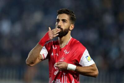 سفر خیرخواهانه مدافع پرسپولیس به سیستان و بلوچستان - پارس فوتبال