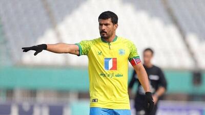 خدا حافظی طالب ریکانی از فوتبال پس از خراب کردن پنالتی