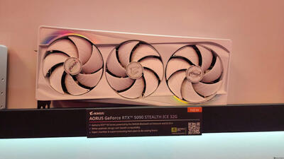 طراحی پنهان، قدرت آشکار؛ گیگابایت AORUS RTX 5090 Stealth ICE را به نمایش گذاشت