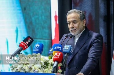 عراقچی: حقوق ملت خط قرمز ماست؛ کوتاه نمی‌آییم!