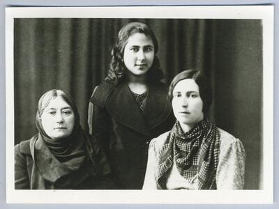 عکس‌ نوستالژیک از دنیای زنان قاجار