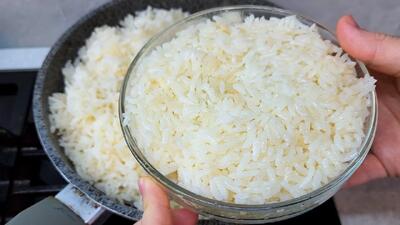 روی برنج آب جوش میریزم ! طرز تهیه نان محلی خوشمزه