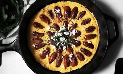 خاگینه خرما یا قیساوا؛ یک صبحانه مقوی و فوری برای شاغلان