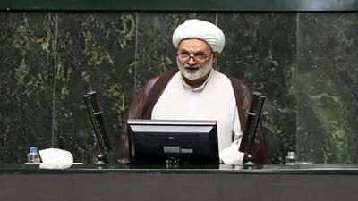انتقاد از سفرهای میلیاردی برخی وزرا؛ ساده‌زیستی فقط در شعار نباشد