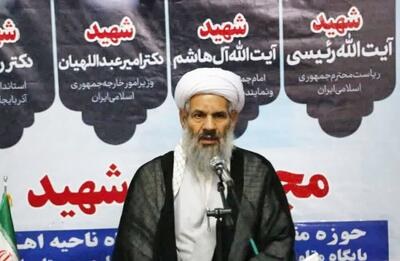 شهید آیت الله رئیسی شخصیتی مردمی، مجتهد و از دل جامعه بود