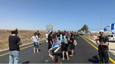 شهرک‌نشین‌ها مانع ورود کامیون‌های کمک‌های انسانی به غزه شدند