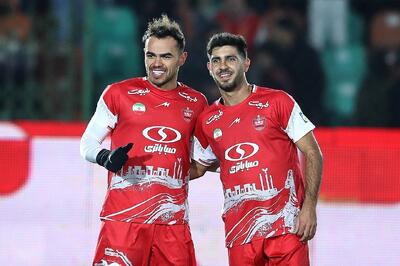 ترک‌ها به دنبال شکار اورونوف از پرسپولیس - پارس فوتبال