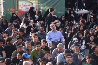 عطر خدمت در سالگرد شهادت؛ مشهد یادبود شهید رئیسی و همراهان را گرامی داشت