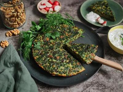 کوکو اسفناج و گردو یک غذای گیاهی و پرخاصیت