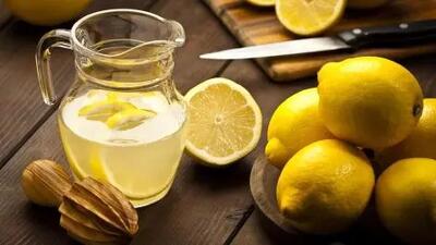 نوشیدن آب‌لیمو صبحگاهی؛ قدمی ساده برای لاغری سریع